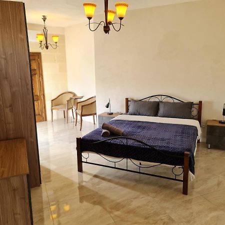 Splendid House Victoria Gozo Otel Dış mekan fotoğraf